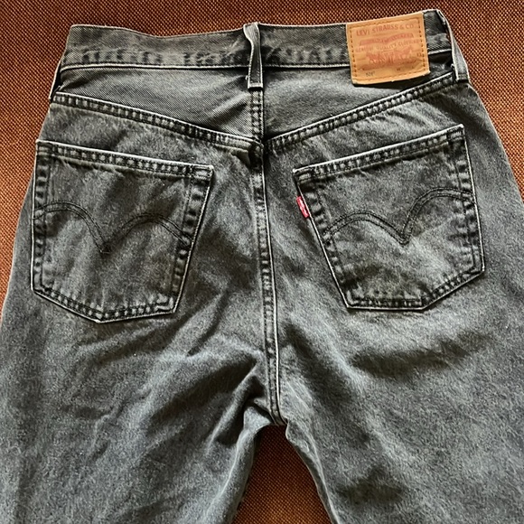 Levi’s 501 Original Fit Women’s Jeans - Picture 4 of 4